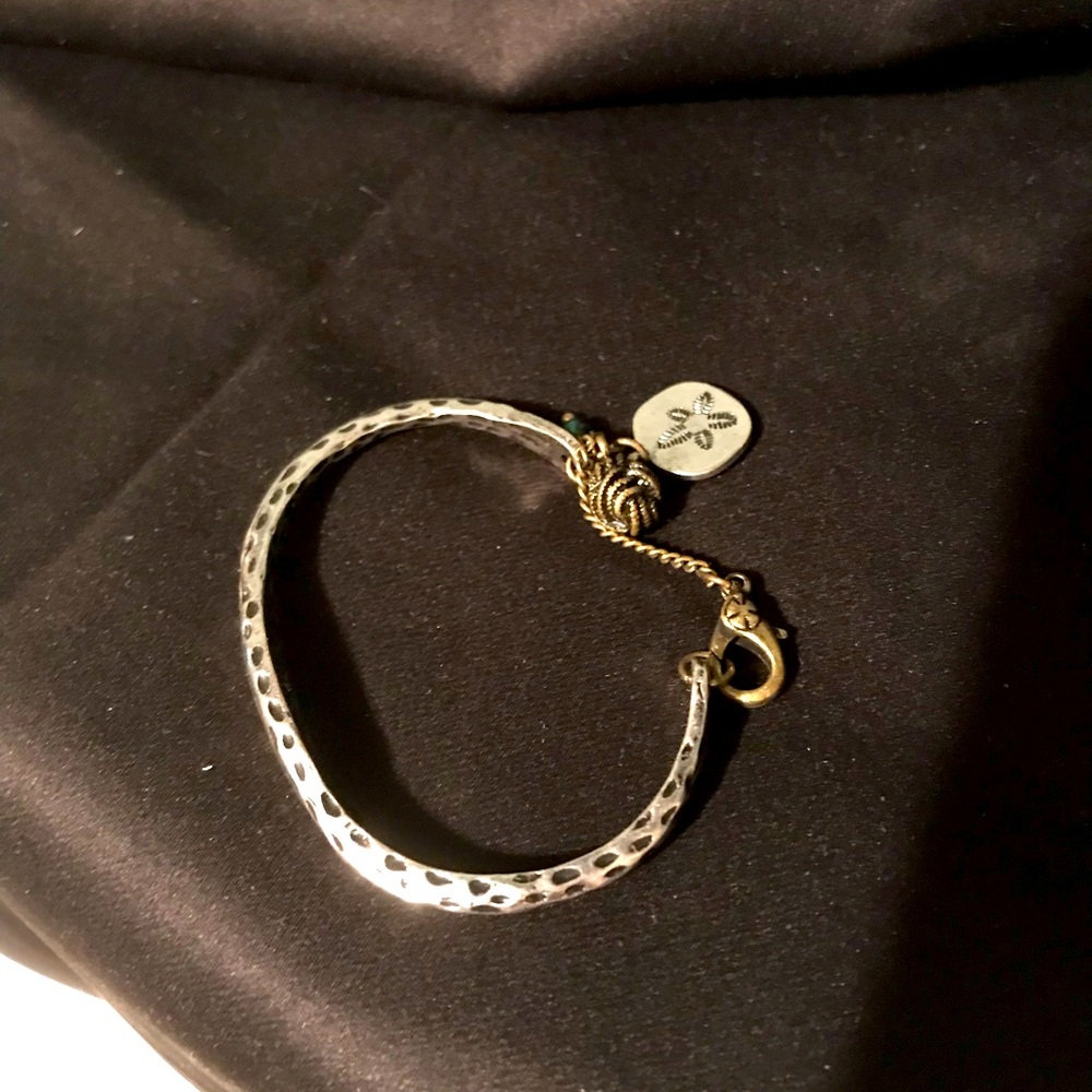 New with out tags Lucky Brand bracelet